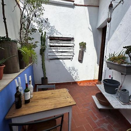 Habitacion Privada, Casa Compartida Con Pareja Private Room, Shared House With A Couple 巴塞罗那 外观 照片