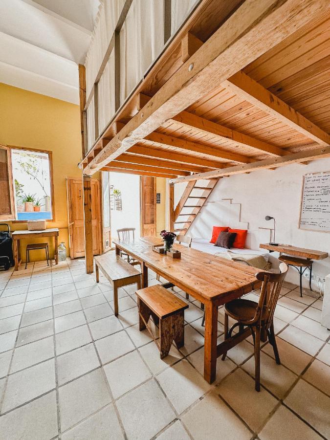 Habitacion Privada, Casa Compartida Con Pareja Private Room, Shared House With A Couple 巴塞罗那 外观 照片