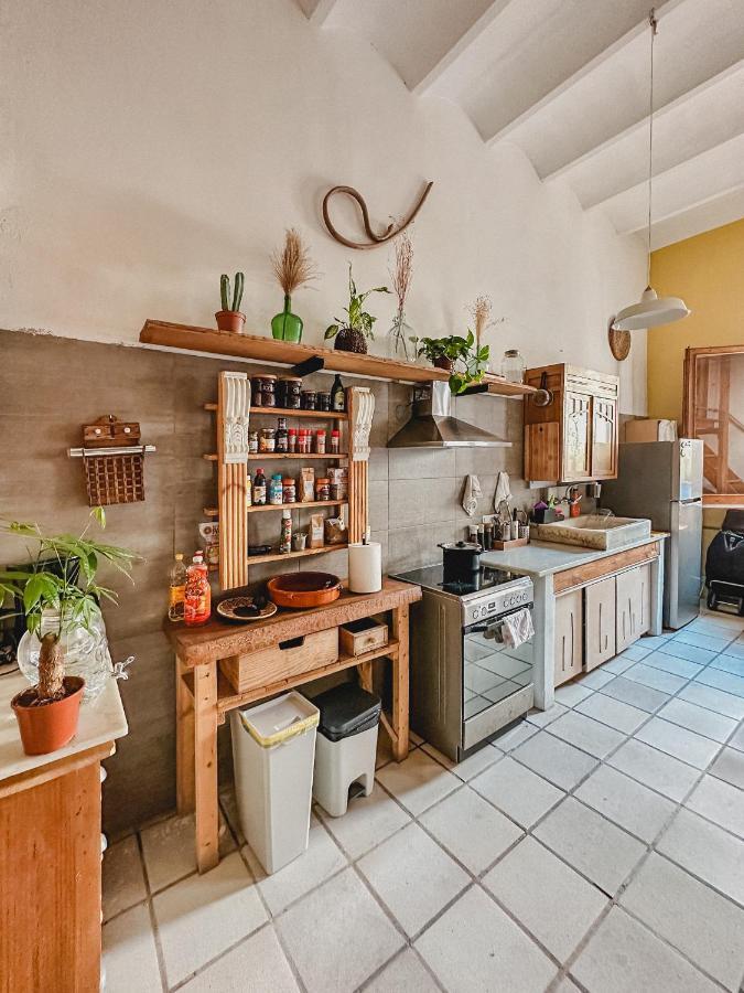 Habitacion Privada, Casa Compartida Con Pareja Private Room, Shared House With A Couple 巴塞罗那 外观 照片